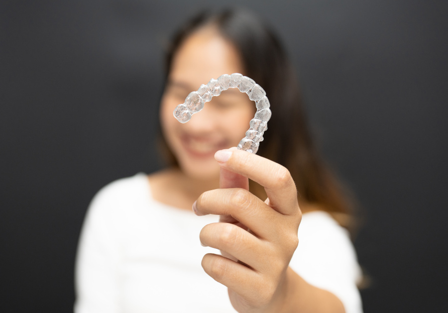 Who is the best Invisalign provider in Pflugerville? , How much do clear aligners cost in North Austin?